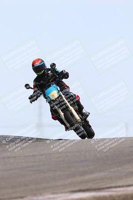 media/May-26-2025-Lets Ride (Mon) [[3bf1de1d65]]/C Group/1140am (Grapevine)/